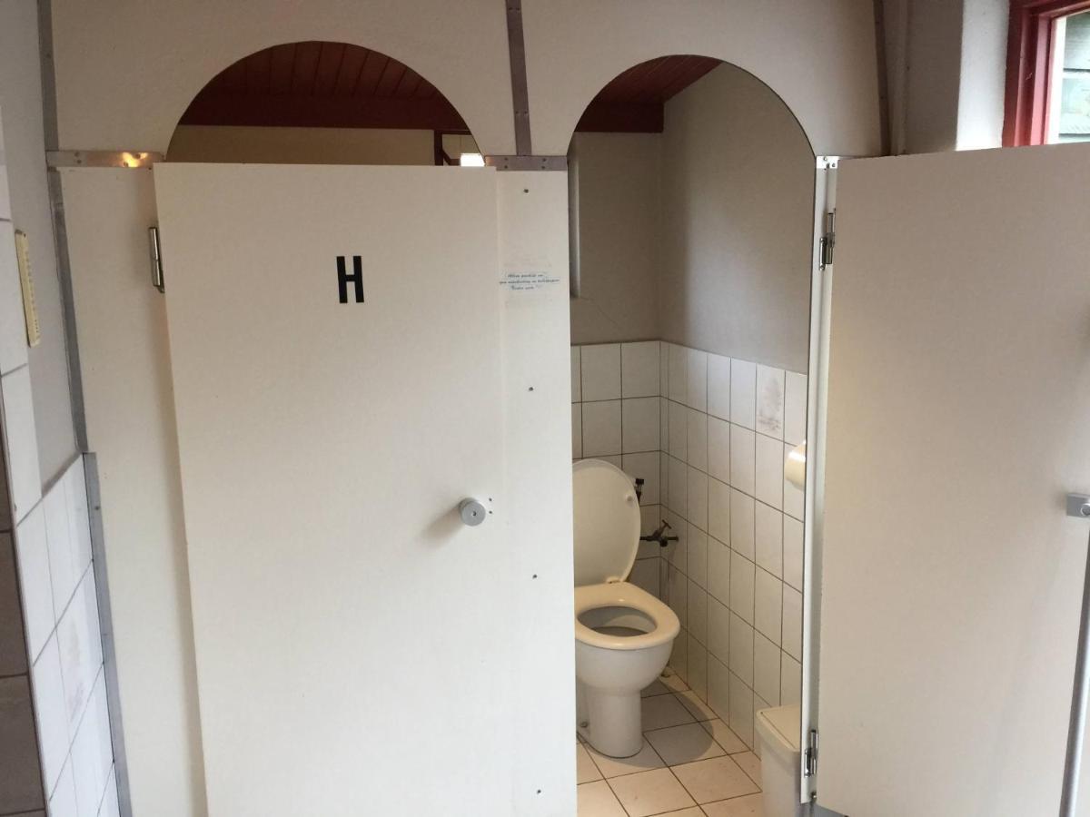 D'Alde Pastorije Acomodação com café da manhã Hornsterzwaag Exterior foto